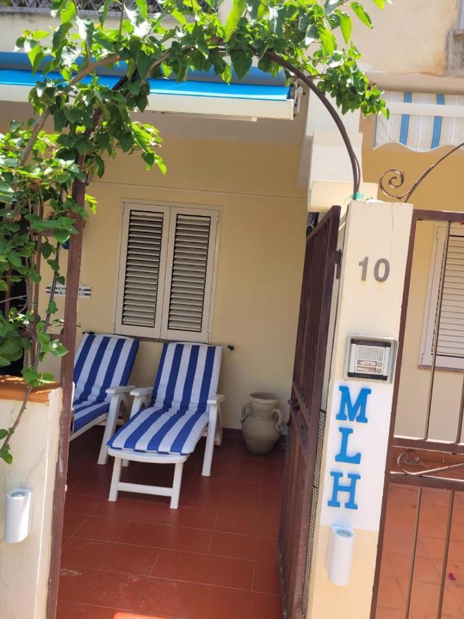 My Little House - Appartamento Con Patio E Parcheggio Privato A 5 Minuti Dalla Spiaggia E Dal Centro Tropea Exteriör bild